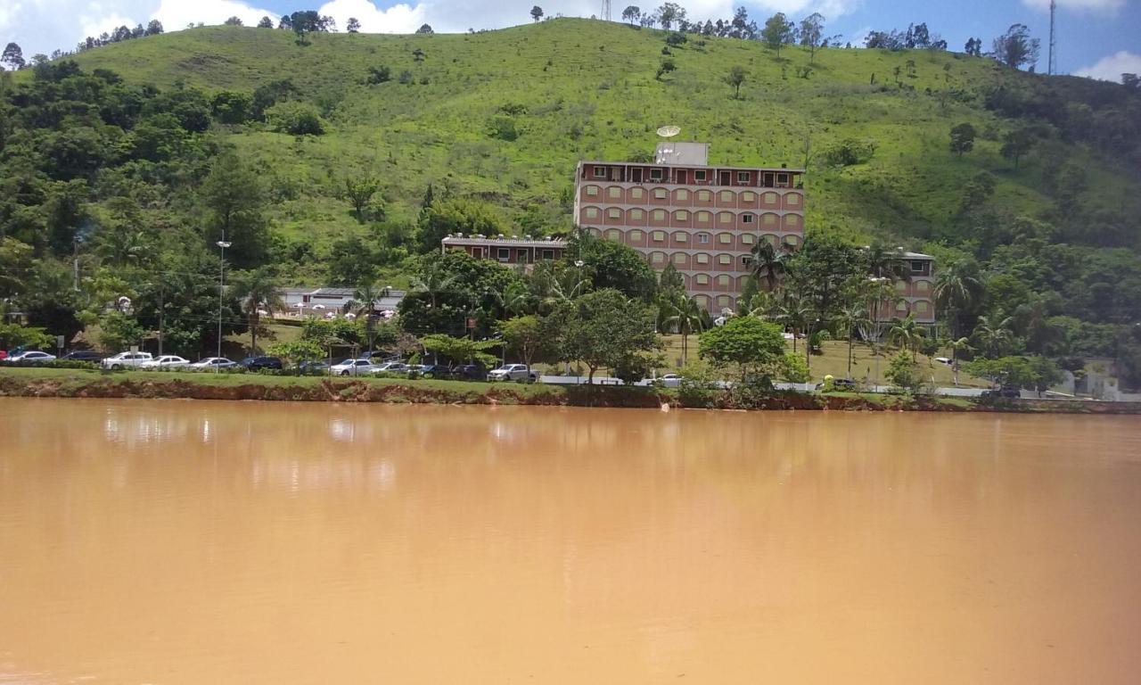 Flat-Hotel Cavalinho Branco Águas de Lindóia エクステリア 写真